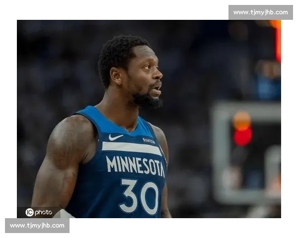 31 分定乾坤！兰德尔减持球率助森林狼险胜